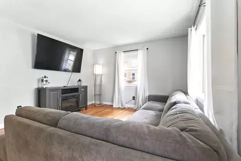 42 Jacob St, Chicopee, MA 01020 photo 9