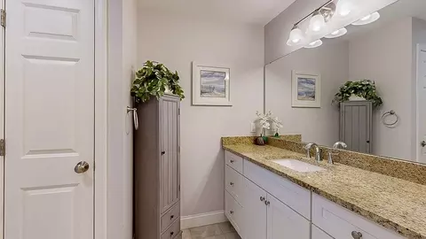 67 Cobblestone Ln #63, Worcester, MA 01606 photo 24