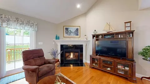 67 Cobblestone Ln #63, Worcester, MA 01606 photo 17