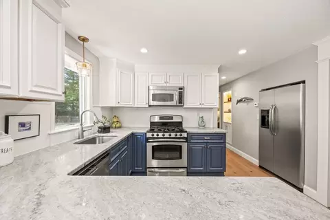 Kitchen - 111 Richardson Rd, Centerville, MA 02632 photo 4 of 5
