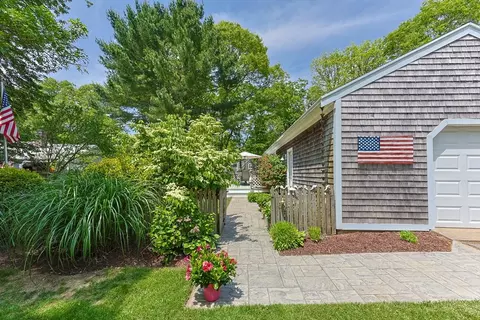Exterior - 111 Richardson Rd, Centerville, MA 02632 photo 8 of 16