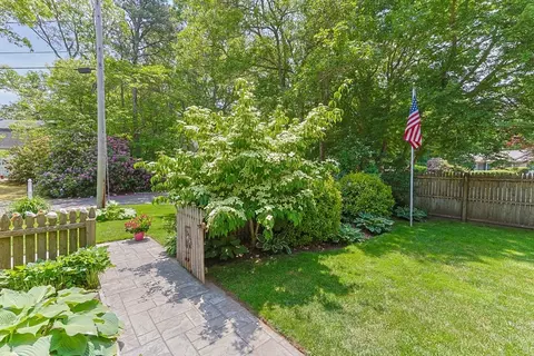Exterior - 111 Richardson Rd, Centerville, MA 02632 photo 10 of 16