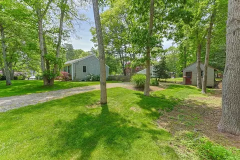 Exterior - 111 Richardson Rd, Centerville, MA 02632 photo 4 of 16