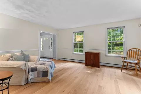 2 Hickory Ln, Georgetown, MA 01833 photo 14