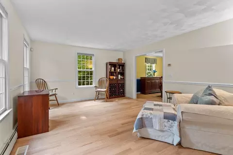 2 Hickory Ln, Georgetown, MA 01833 photo 15