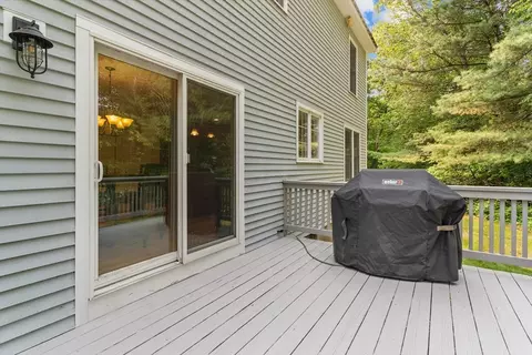 2 Hickory Ln, Georgetown, MA 01833 photo 34