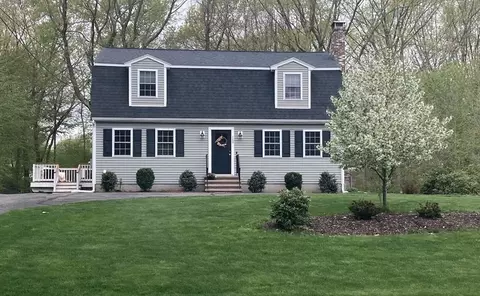 169 Dailey Dr, Franklin, MA 02038 photo 3