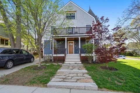 77-79 Central Ave #79, Newton, MA 02460