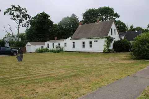1353 Washington St, Abington, MA 02351