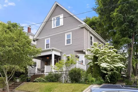 43 Bradwood St, Roslindale, MA 02131