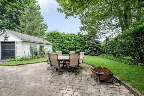 35 Warren Ave, Reading, MA 01867 photo 37