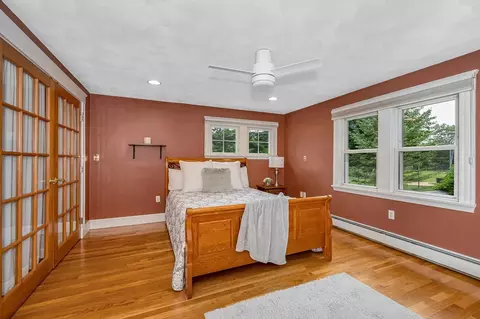 35 Warren Ave, Reading, MA 01867 photo 25