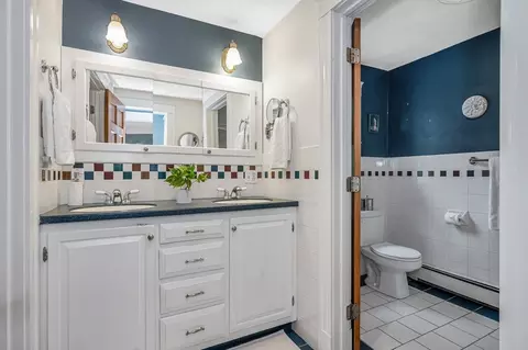35 Warren Ave, Reading, MA 01867 photo 29