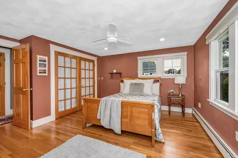 35 Warren Ave, Reading, MA 01867 photo 27