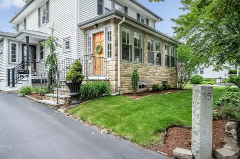 35 Warren Ave, Reading, MA 01867 photo 34