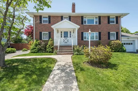 48-50 Lee St, Stoneham, MA 02180