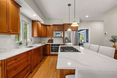 Kitchen - 285 Summer St, North Andover, MA 01845 photo 3 of 4
