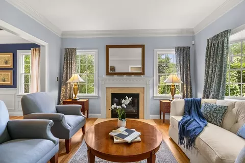 Living - 285 Summer St, North Andover, MA 01845 photo 1 of 7