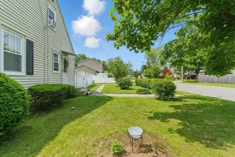 80 Frontenac St, Chicopee, MA 01020 photo 31