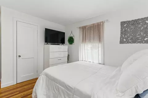 80 Frontenac St, Chicopee, MA 01020 photo 18