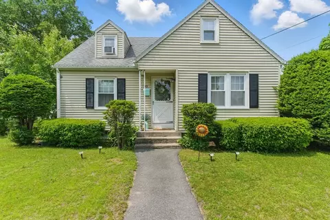 80 Frontenac St, Chicopee, MA 01020 photo 34