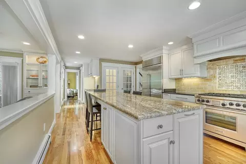24 Cory Ln, Reading, MA 01867 photo 9