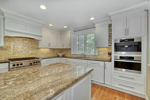 24 Cory Ln, Reading, MA 01867 photo 7