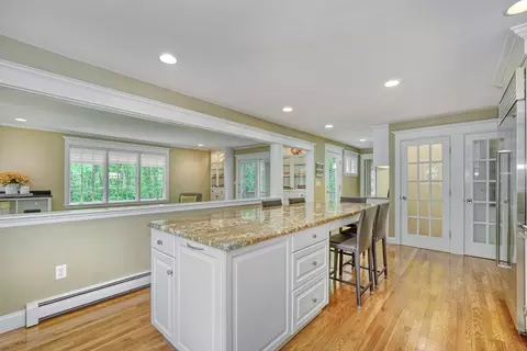 24 Cory Ln, Reading, MA 01867 photo 4