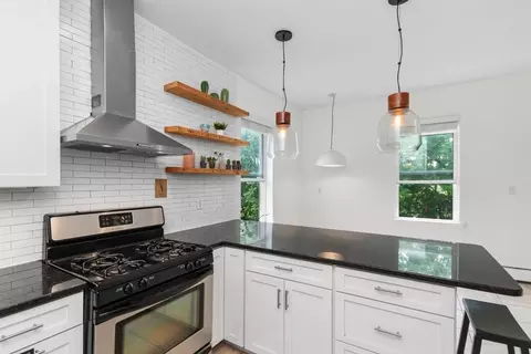 112 Thornton St #2, Boston, MA 02119