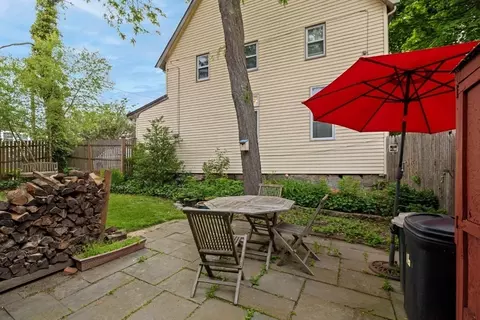 16 Pine St, Gloucester, MA 01930 photo 38