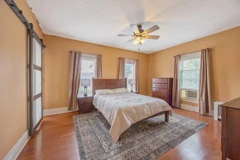Bedroom - 38 Nye St, Chicopee, MA 01020 photo 4 of 6