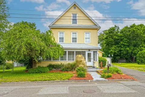 38 Nye St, Chicopee, MA 01020