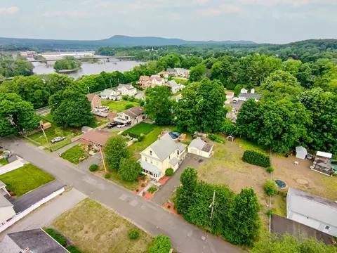 View/Area - 38 Nye St, Chicopee, MA 01020 photo 1 of 4