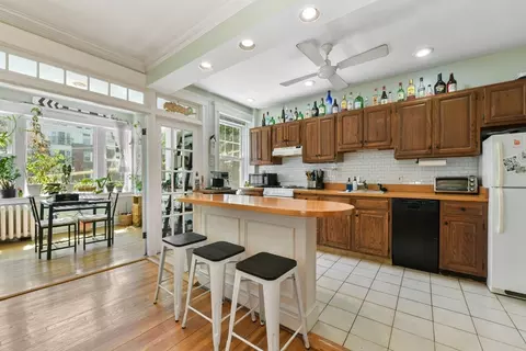 301 Allston St #7, Brighton, MA 02135