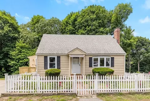 49 Whitman St, Weymouth, MA 02189