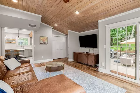 26 Woodward Ave, Reading, MA 01867 photo 9
