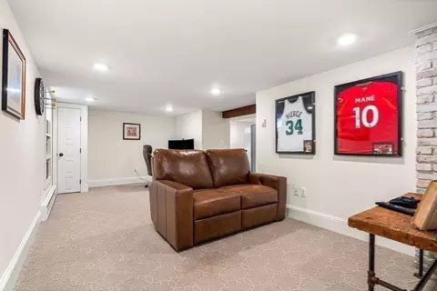 26 Woodward Ave, Reading, MA 01867 photo 30