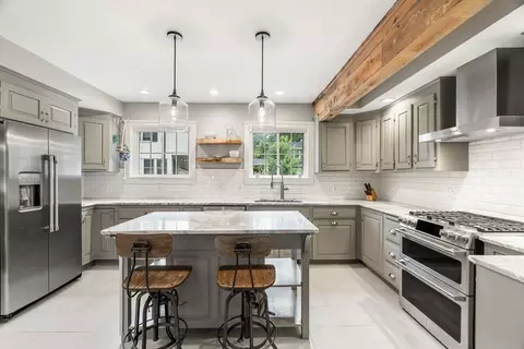 26 Woodward Ave, Reading, MA 01867 photo 4
