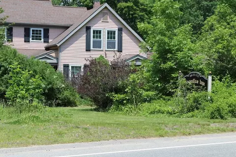 14 Tremont St, Rehoboth, MA 02769