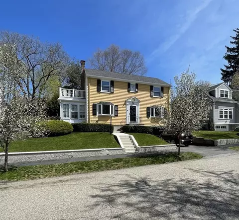 28 Westvale Rd, Milton, MA 02186