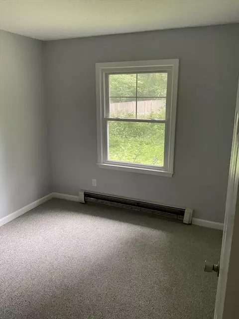 31 Main St, Mashpee, MA 02649 photo 8