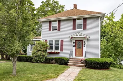 17 Davis Ave, Brockton, MA 02301