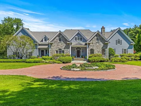 21 Farm St # A, Dover, MA 02030