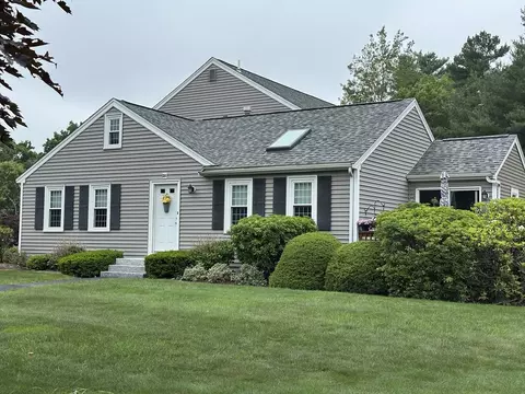 25 Reservoir Rd #D14, Pembroke, MA 02359