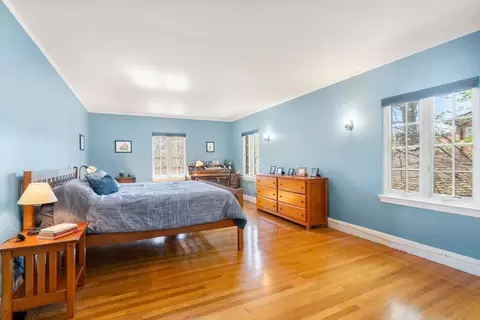 36 Blake Rd, Brookline, MA 02445 photo 23