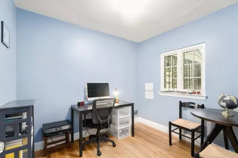 36 Blake Rd, Brookline, MA 02445 photo 13
