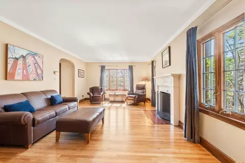 36 Blake Rd, Brookline, MA 02445 photo 10