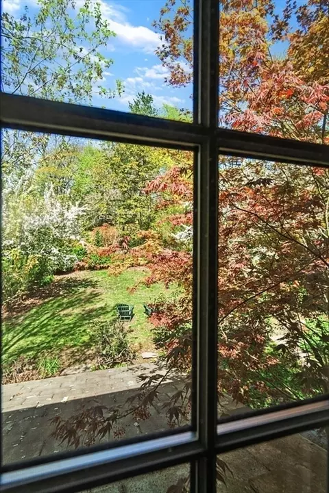 36 Blake Rd, Brookline, MA 02445 photo 19