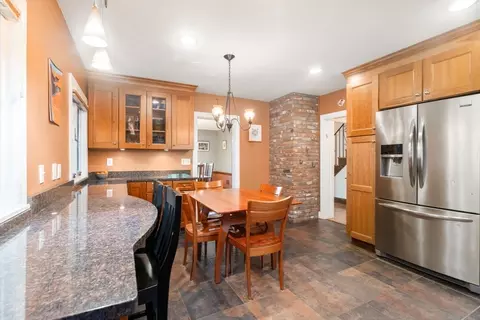 36 Blake Rd, Brookline, MA 02445 photo 15