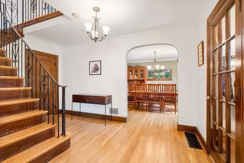 36 Blake Rd, Brookline, MA 02445 photo 9